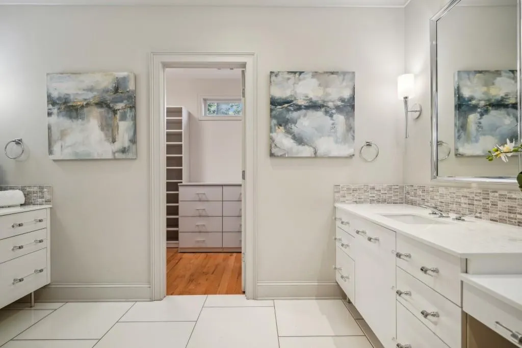 235 Colewood Way, Atlanta, Georgia 30328, 5 Bedrooms Bedrooms, ,5 BathroomsBathrooms,Residential,Sold,235 Colewood Way,7507444