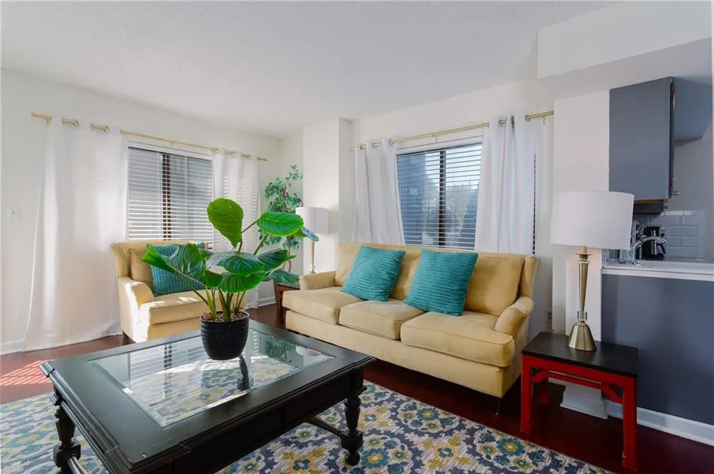 795 Hammond Drive Unit 212, Atlanta, Georgia 30328, 1 Bedroom Bedrooms, ,1 BathroomBathrooms,Residential,Sold,795 Hammond Drive Unit 212,7163271