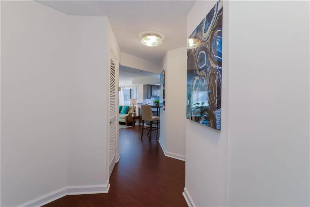 795 Hammond Drive Unit 212, Atlanta, Georgia 30328, 1 Bedroom Bedrooms, ,1 BathroomBathrooms,Residential,Sold,795 Hammond Drive Unit 212,7163271