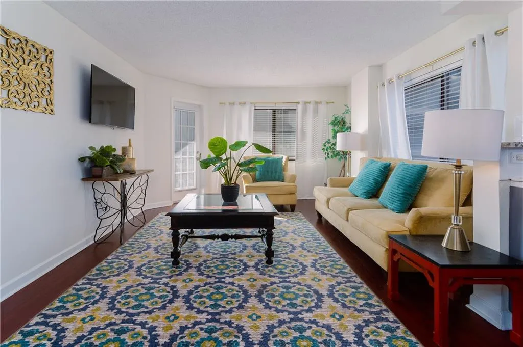 795 Hammond Drive Unit 212, Atlanta, Georgia 30328, 1 Bedroom Bedrooms, ,1 BathroomBathrooms,Residential,Sold,795 Hammond Drive Unit 212,7163271