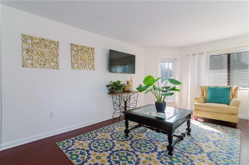 795 Hammond Drive Unit 212, Atlanta, Georgia 30328, 1 Bedroom Bedrooms, ,1 BathroomBathrooms,Residential,Sold,795 Hammond Drive Unit 212,7163271