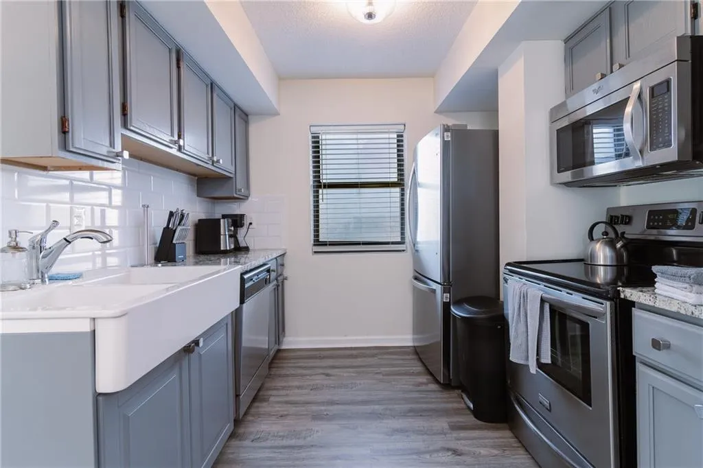 795 Hammond Drive Unit 212, Atlanta, Georgia 30328, 1 Bedroom Bedrooms, ,1 BathroomBathrooms,Residential,Sold,795 Hammond Drive Unit 212,7163271