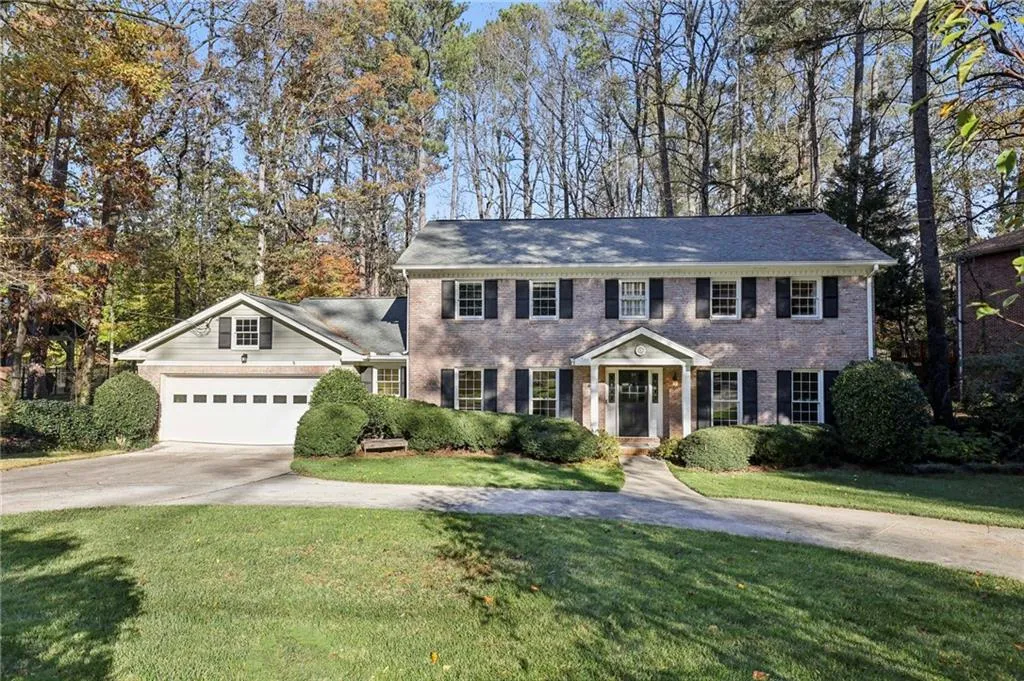 6340 River Overlook Drive, Atlanta, Georgia 30328, 4 Bedrooms Bedrooms, ,2 BathroomsBathrooms,Residential,Sold,6340 River Overlook Drive,7490091