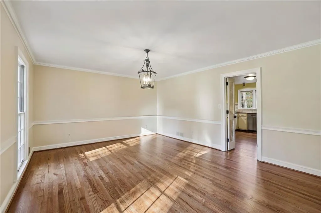 6340 River Overlook Drive, Atlanta, Georgia 30328, 4 Bedrooms Bedrooms, ,2 BathroomsBathrooms,Residential,Sold,6340 River Overlook Drive,7490091