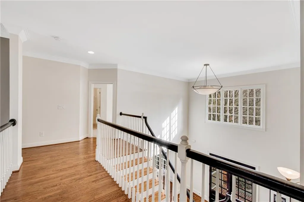 301 Forest Valley Court Ne, Atlanta, Georgia 30342, 6 Bedrooms Bedrooms, ,5 BathroomsBathrooms,Residential,Sold,301 Forest Valley Court Ne,6831840