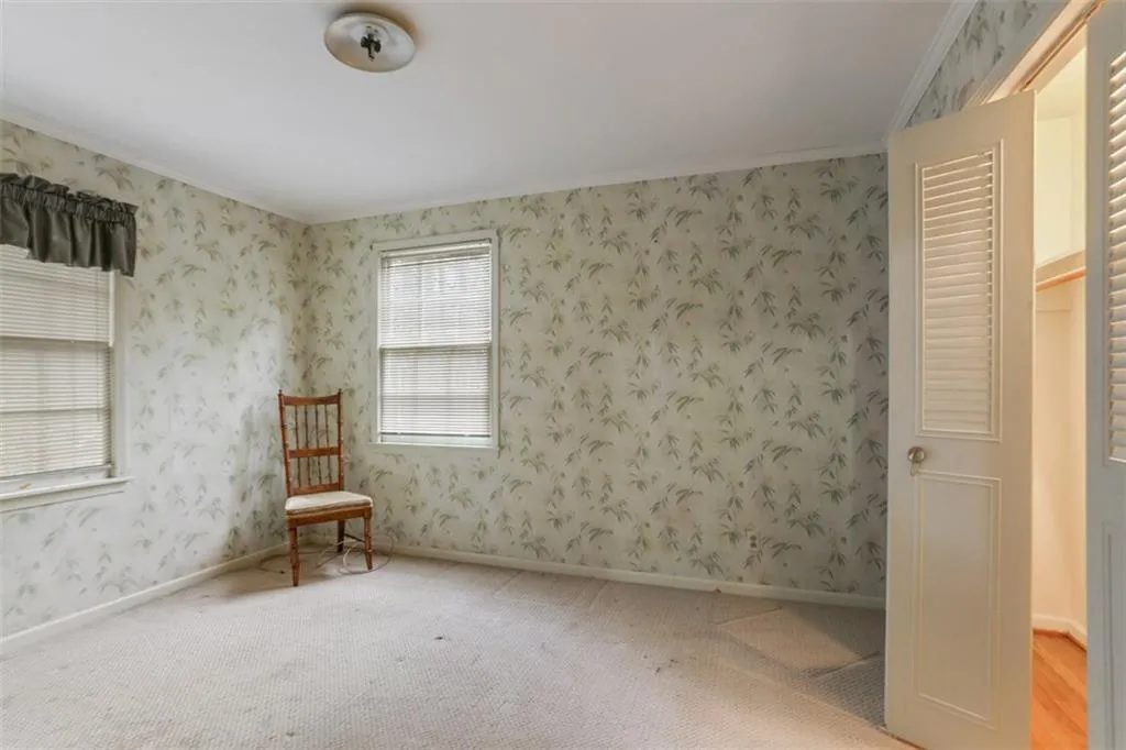 6185 Weatherly Drive, Sandy Springs, Georgia 30328, 4 Bedrooms Bedrooms, ,2 BathroomsBathrooms,Residential,Sold,6185 Weatherly Drive,6509784