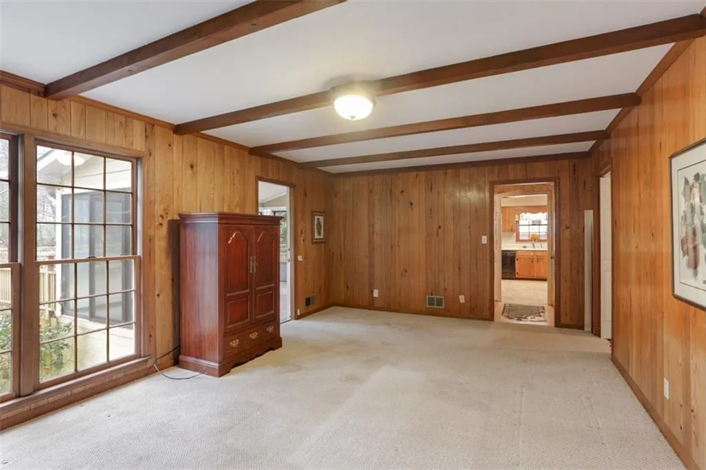 6185 Weatherly Drive, Sandy Springs, Georgia 30328, 4 Bedrooms Bedrooms, ,2 BathroomsBathrooms,Residential,Sold,6185 Weatherly Drive,6509784