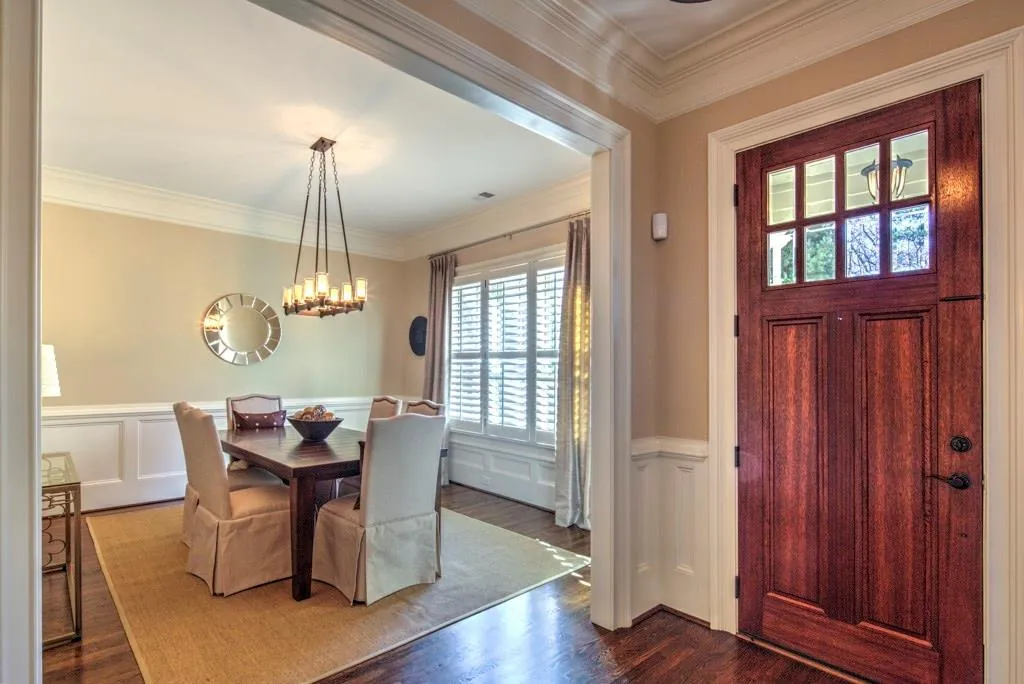 315 Valley Brook Way Ne, Atlanta, Georgia 30342, 6 Bedrooms Bedrooms, ,5 BathroomsBathrooms,Residential,Sold,315 Valley Brook Way Ne,5751302