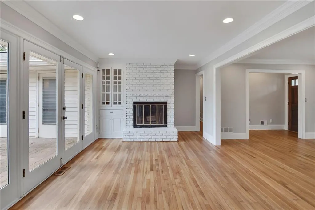 258 Meadowbrook Drive, Atlanta, Georgia 30342, 3 Bedrooms Bedrooms, ,2 BathroomsBathrooms,Residential,Sold,258 Meadowbrook Drive,6742048