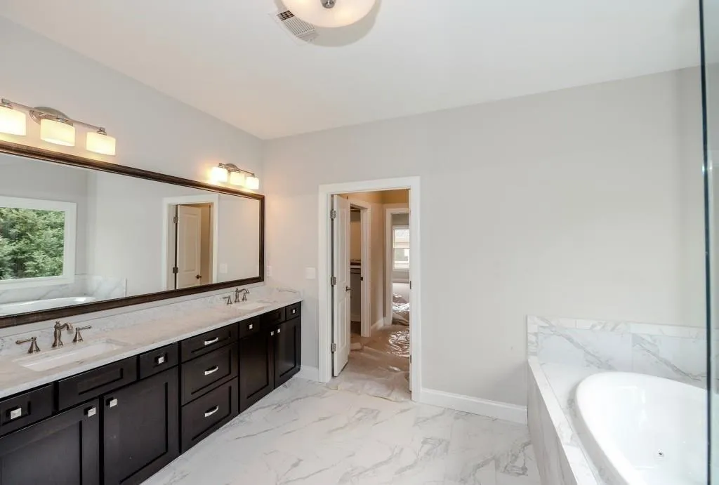 105 Belmont Trace, Sandy Springs, Georgia 30328, 6 Bedrooms Bedrooms, ,4 BathroomsBathrooms,Residential,Sold,105 Belmont Trace,6682975