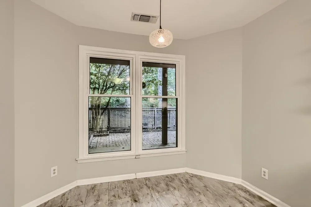 505 Garden Court, Atlanta, Georgia 30328, 3 Bedrooms Bedrooms, ,2 BathroomsBathrooms,Residential,Sold,505 Garden Court,7013811