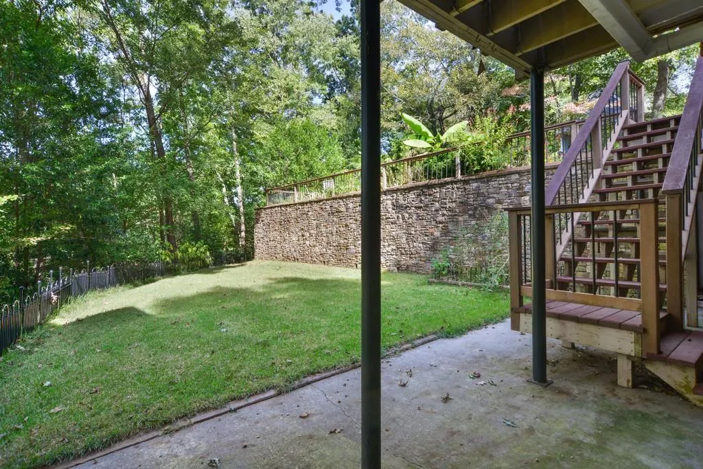 7985 Saddle Ridge Drive, Sandy Springs, Georgia 30350, 5 Bedrooms Bedrooms, ,3 BathroomsBathrooms,Residential,Sold,7985 Saddle Ridge Drive,6117627