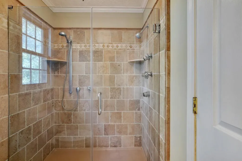 7985 Saddle Ridge Drive, Sandy Springs, Georgia 30350, 5 Bedrooms Bedrooms, ,3 BathroomsBathrooms,Residential,Sold,7985 Saddle Ridge Drive,6117627