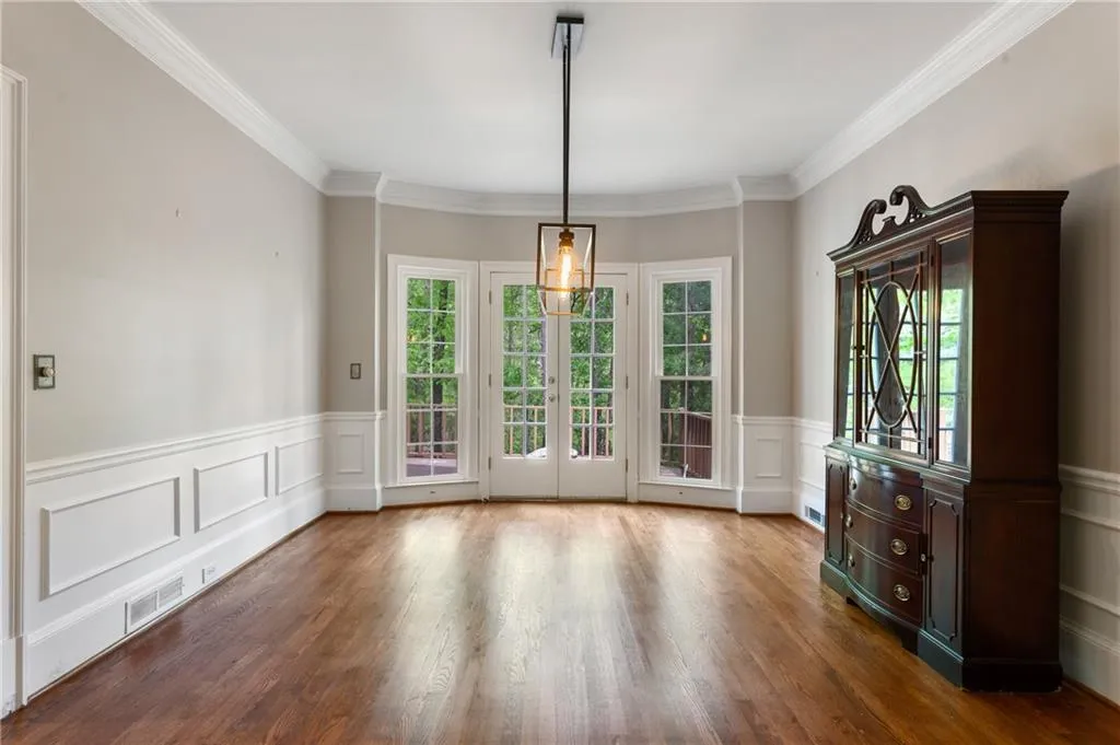 7860 Fawndale Way, Sandy Springs, Georgia 30350, 6 Bedrooms Bedrooms, ,5 BathroomsBathrooms,Residential,Sold,7860 Fawndale Way,6865067