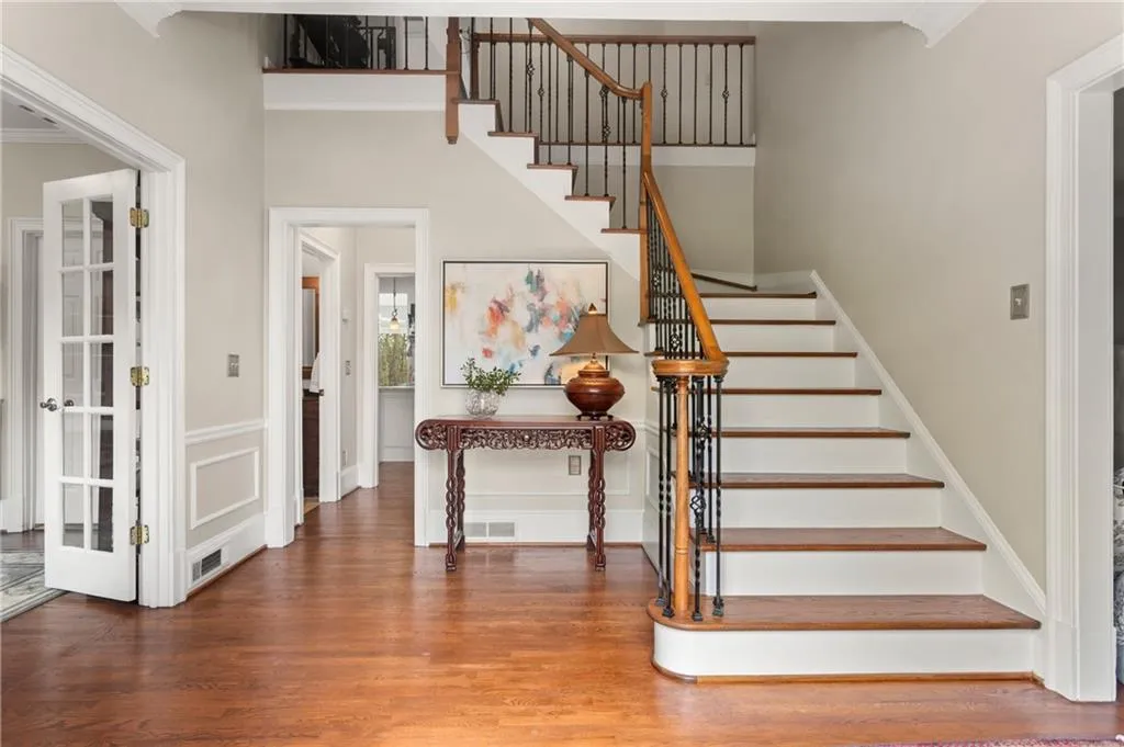 7860 Fawndale Way, Sandy Springs, Georgia 30350, 6 Bedrooms Bedrooms, ,5 BathroomsBathrooms,Residential,Sold,7860 Fawndale Way,6865067