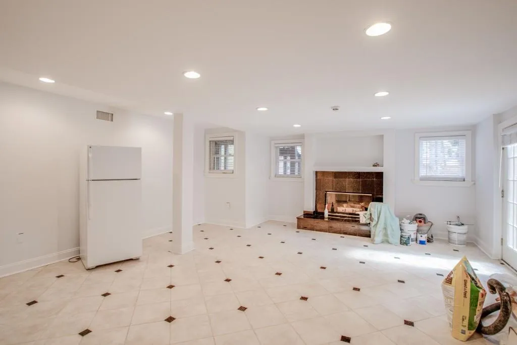 7435 Brandonshire Road, Atlanta, Georgia 30350, 6 Bedrooms Bedrooms, ,5 BathroomsBathrooms,Residential,Sold,7435 Brandonshire Road,6006127