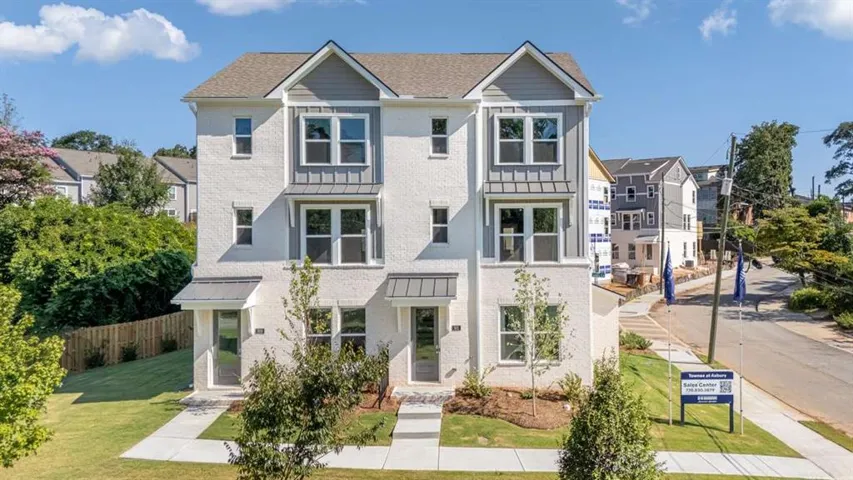 318 Laurel Lane, Hapeville, Georgia 30354