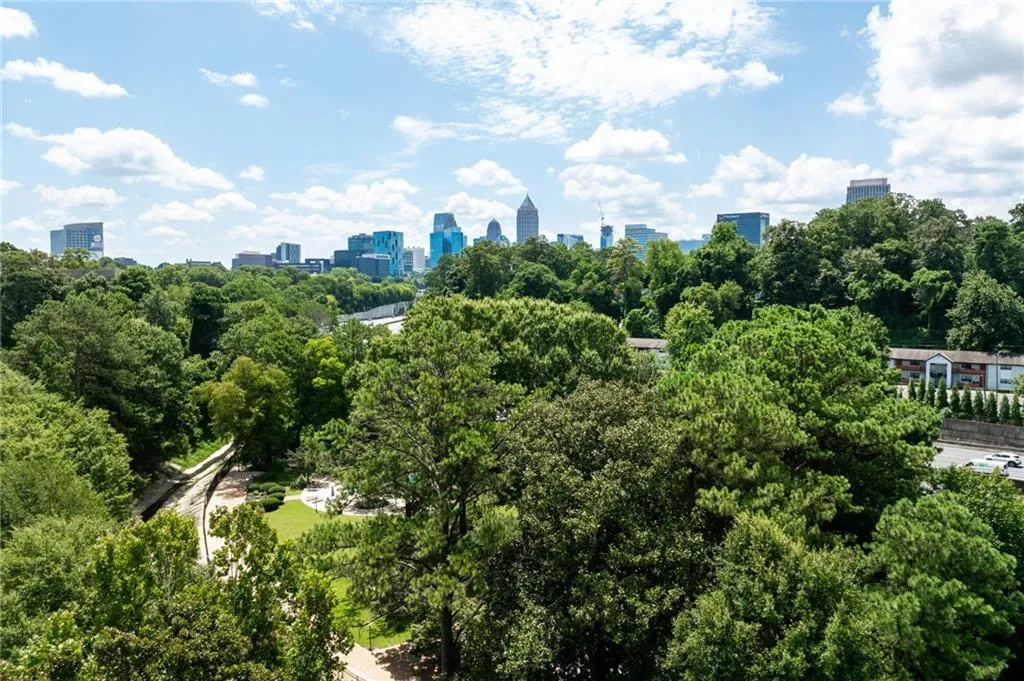 Close to the Beltline, Buckhead, and Midtown