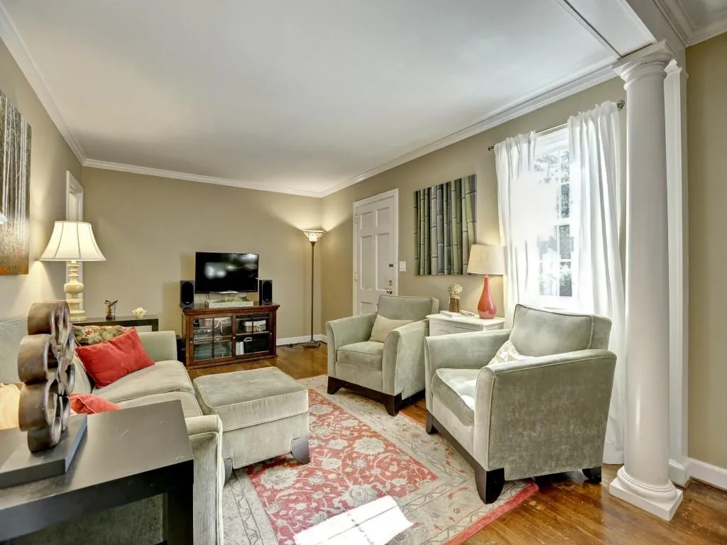694 Channing Drive Nw, Atlanta, Georgia 30318, 3 Bedrooms Bedrooms, ,2 BathroomsBathrooms,Residential,Sold,694 Channing Drive Nw,5682465