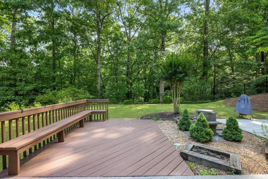 Great for grilling and entertaining!