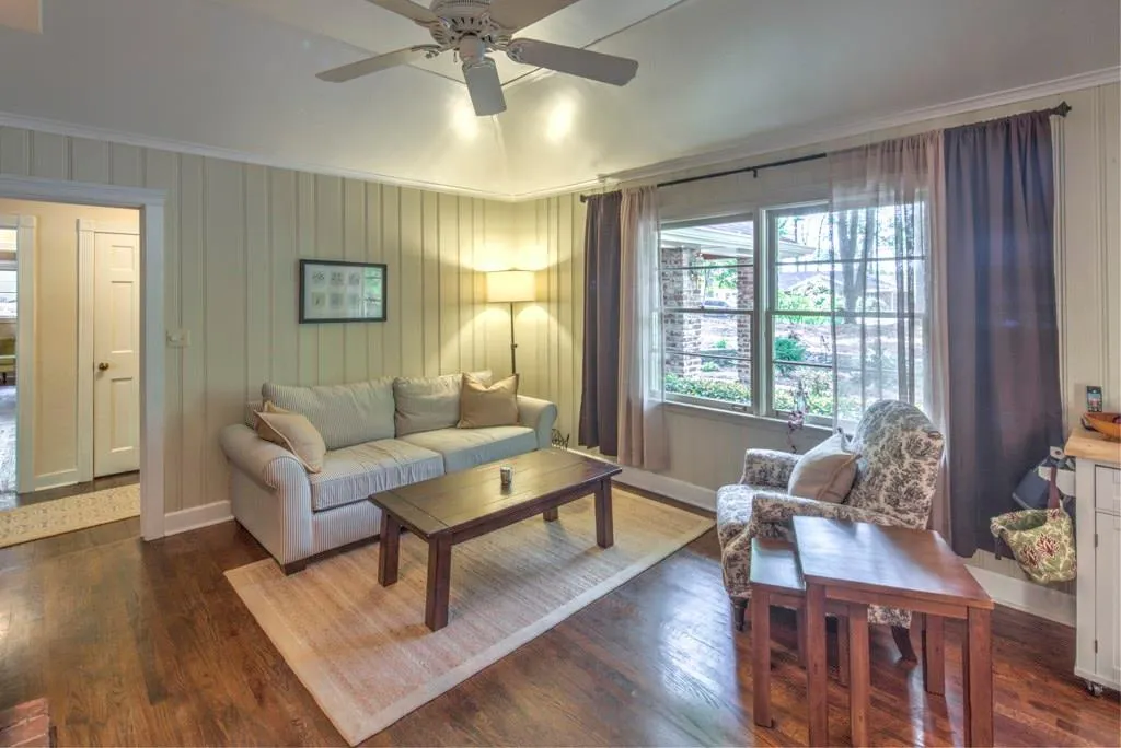 360 Montevallo Drive, Sandy Springs, Georgia 30342, 4 Bedrooms Bedrooms, ,3 BathroomsBathrooms,Residential,Sold,360 Montevallo Drive,5679648