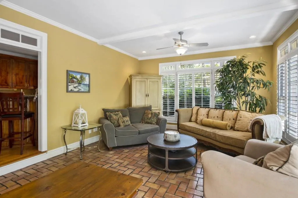 2895 Coles Way, Sandy Springs, Georgia 30350, 5 Bedrooms Bedrooms, ,5 BathroomsBathrooms,Residential,Sold,2895 Coles Way,6580595