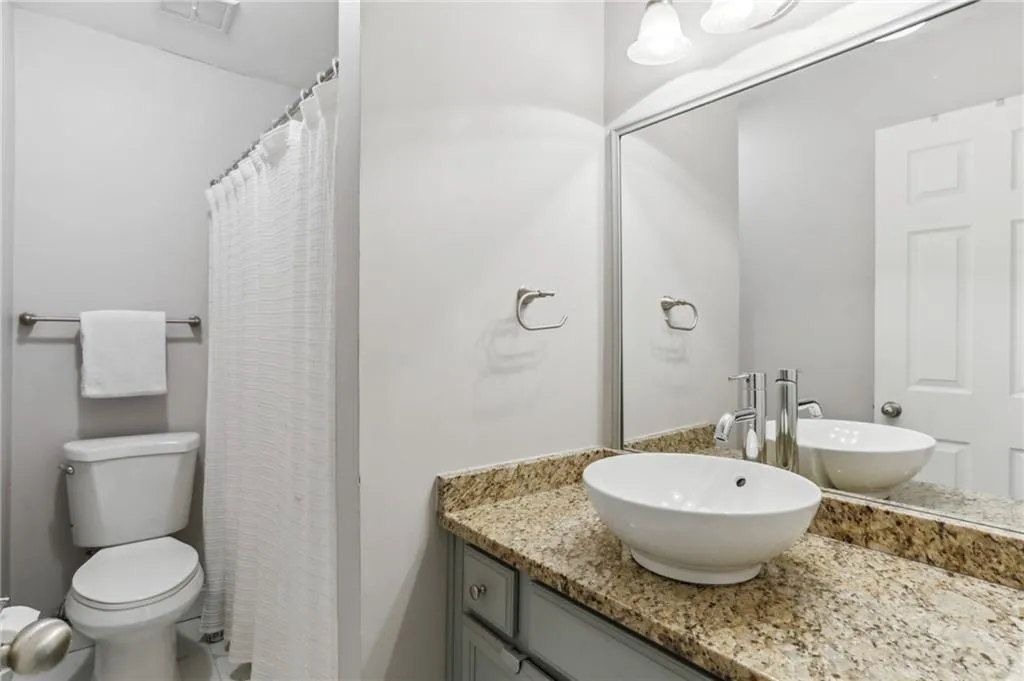 6980 Roswell Road Unit F7, Atlanta, Georgia 30328, 3 Bedrooms Bedrooms, ,2 BathroomsBathrooms,Residential,Sold,6980 Roswell Road Unit F7,7181676