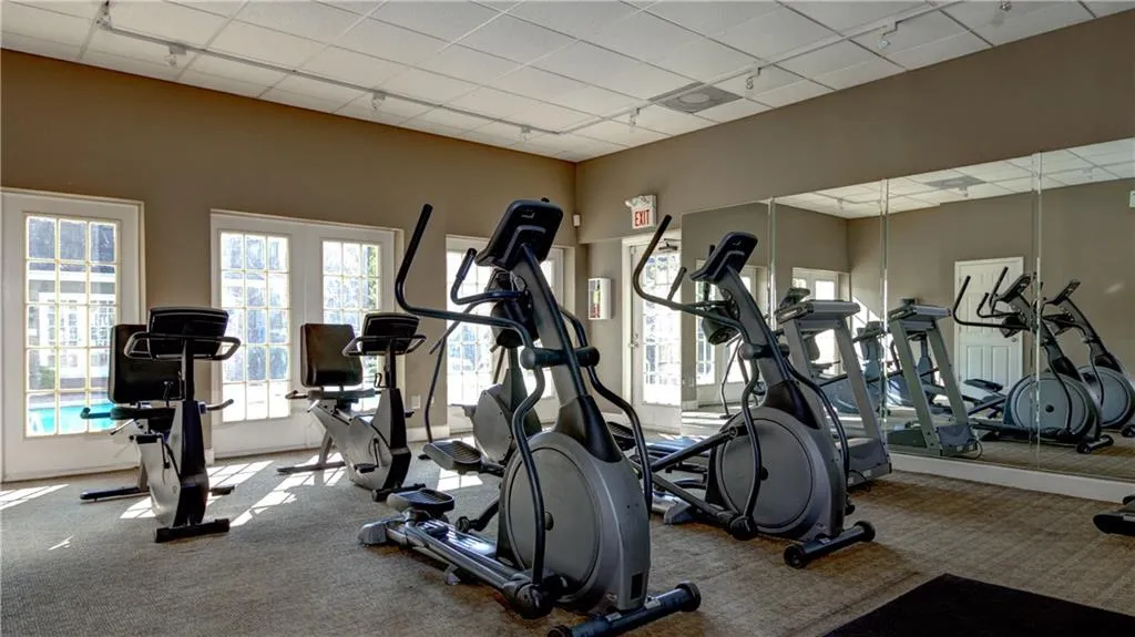 6980 Roswell Road Unit F7, Atlanta, Georgia 30328, 3 Bedrooms Bedrooms, ,2 BathroomsBathrooms,Residential,Sold,6980 Roswell Road Unit F7,7181676