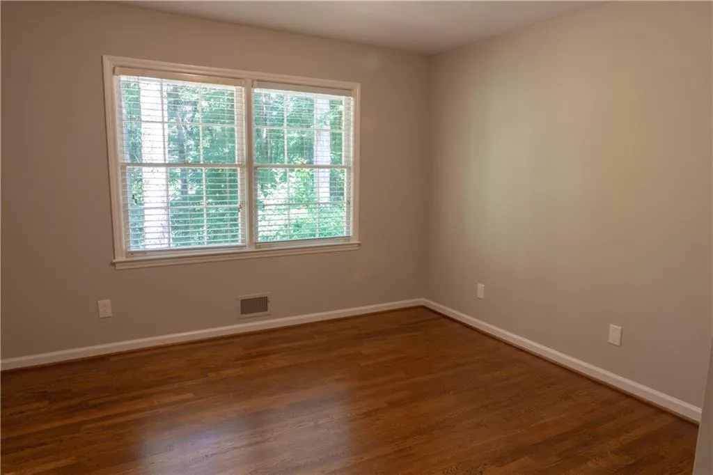 7270 Selkirk Drive, Atlanta, Georgia 30328, 4 Bedrooms Bedrooms, ,2 BathroomsBathrooms,Residential,Sold,7270 Selkirk Drive,6031058