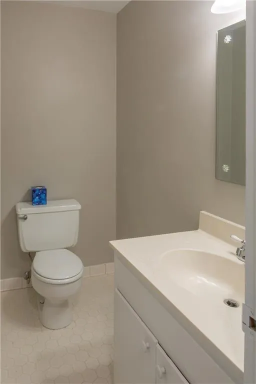7270 Selkirk Drive, Atlanta, Georgia 30328, 4 Bedrooms Bedrooms, ,2 BathroomsBathrooms,Residential,Sold,7270 Selkirk Drive,6031058