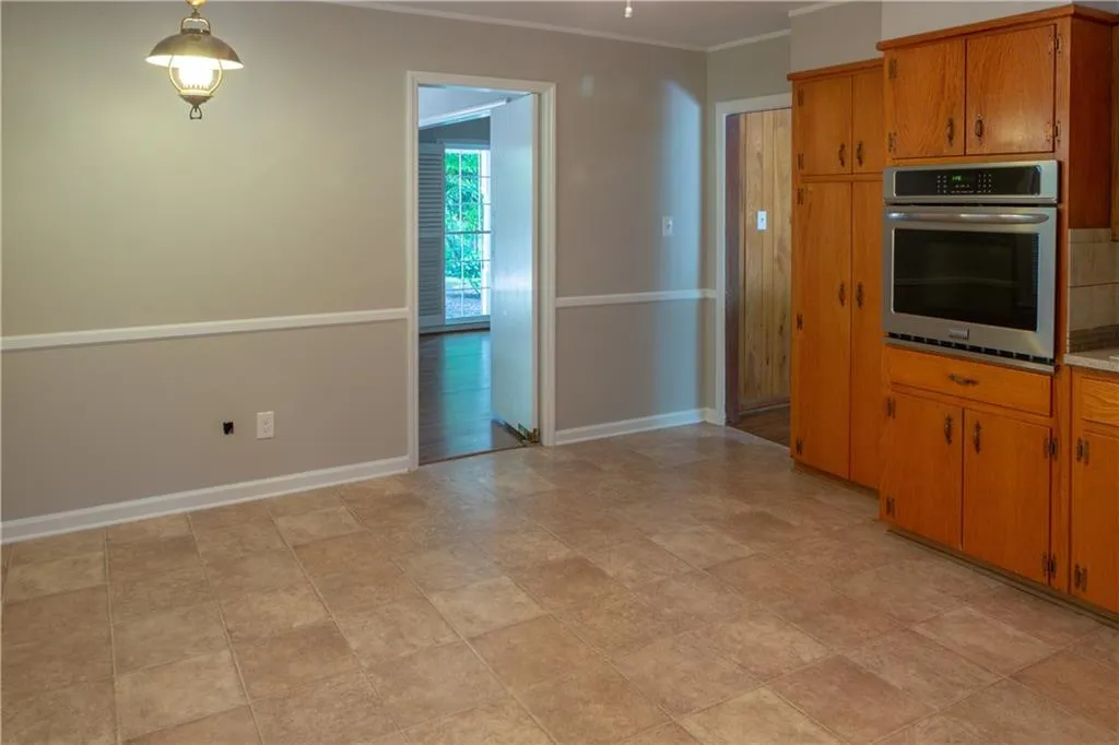 7270 Selkirk Drive, Atlanta, Georgia 30328, 4 Bedrooms Bedrooms, ,2 BathroomsBathrooms,Residential,Sold,7270 Selkirk Drive,6031058