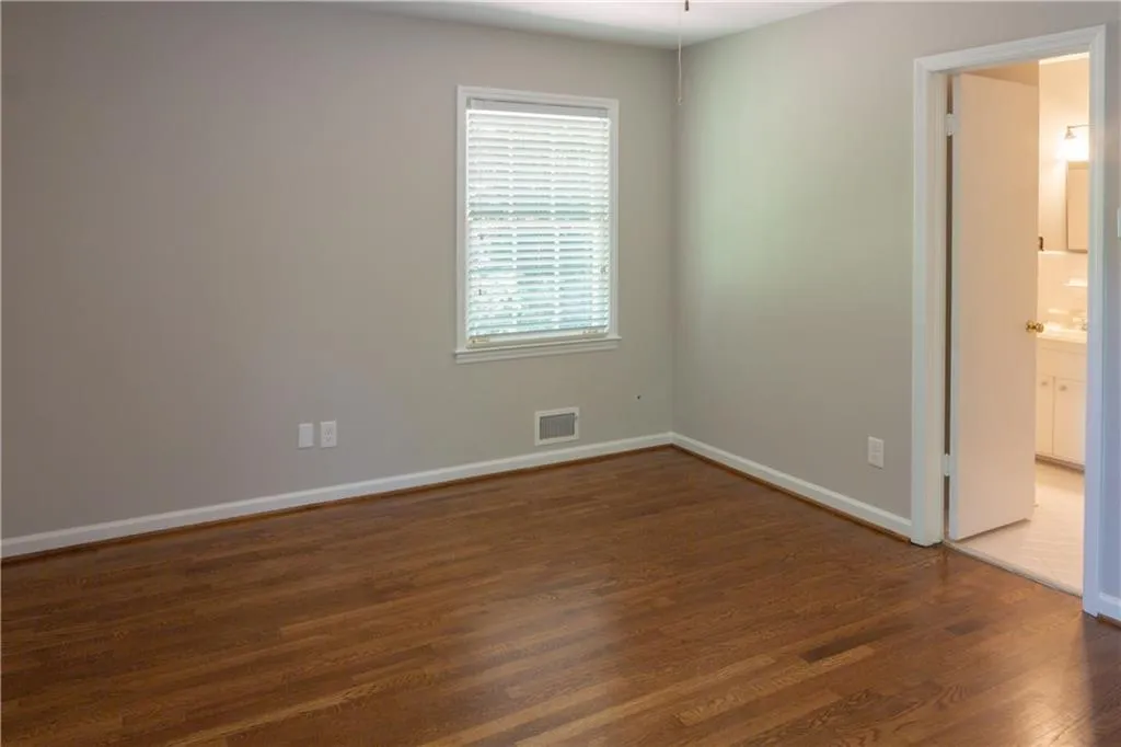7270 Selkirk Drive, Atlanta, Georgia 30328, 4 Bedrooms Bedrooms, ,2 BathroomsBathrooms,Residential,Sold,7270 Selkirk Drive,6031058