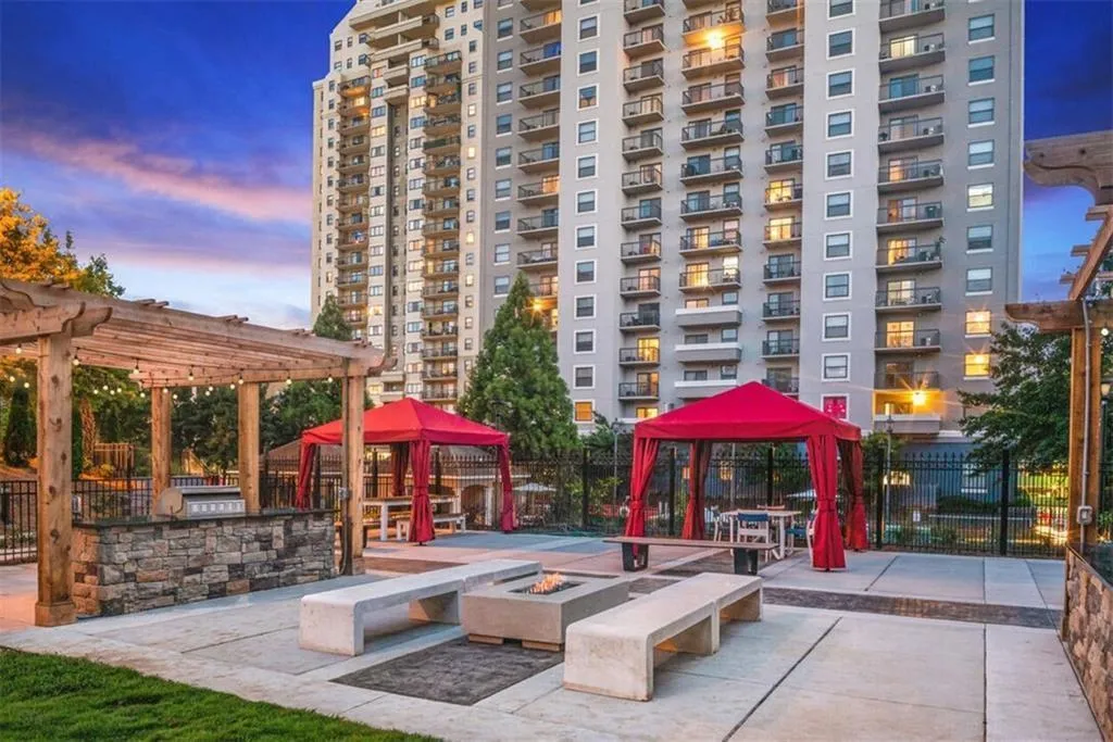 795 Hammond Drive Unit 513, Atlanta, Georgia 30328, 2 Bedrooms Bedrooms, ,2 BathroomsBathrooms,Residential,For Sale,795 Hammond Drive Unit 513,7753200