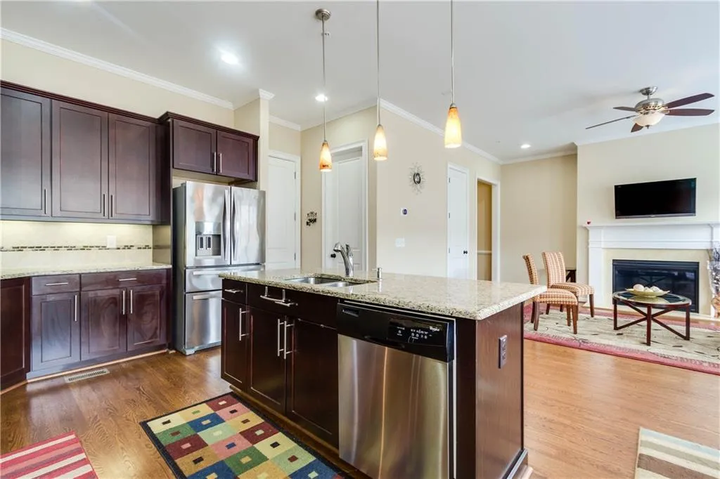 914 Acadiana Drive, Sandy Springs, Georgia 30328, 3 Bedrooms Bedrooms, ,2 BathroomsBathrooms,Residential,Sold,914 Acadiana Drive,5869616