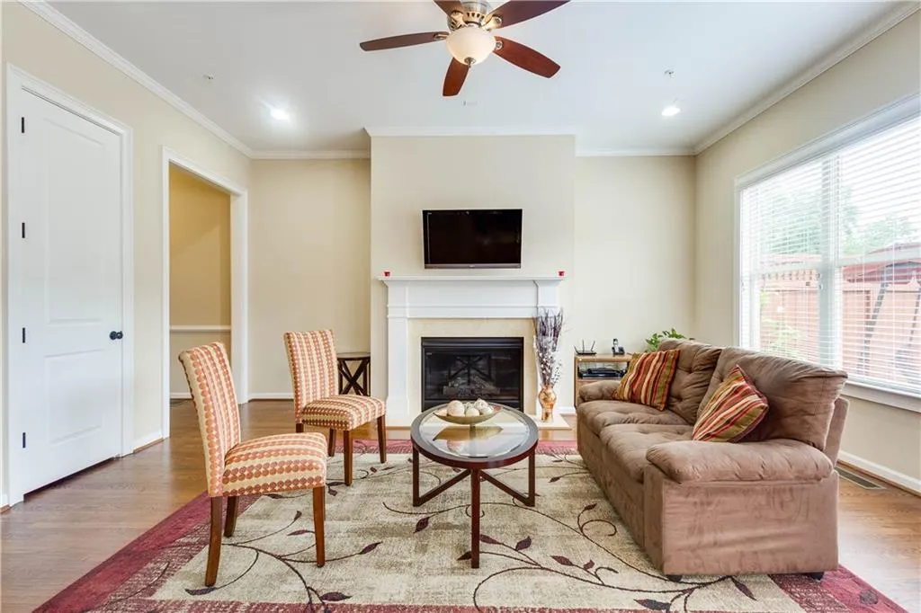 914 Acadiana Drive, Sandy Springs, Georgia 30328, 3 Bedrooms Bedrooms, ,2 BathroomsBathrooms,Residential,Sold,914 Acadiana Drive,5869616