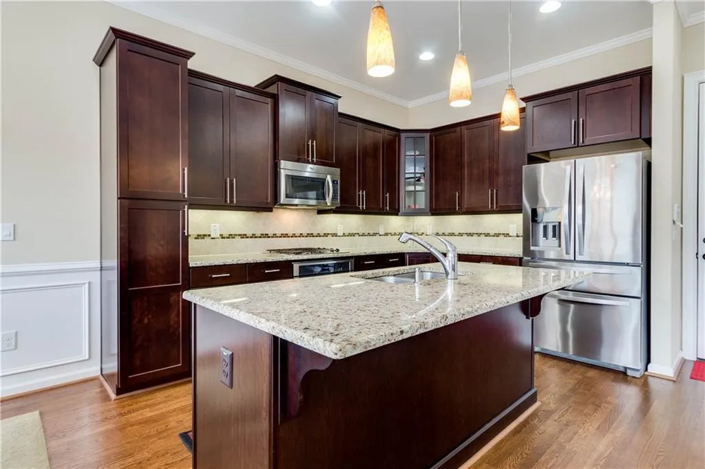 914 Acadiana Drive, Sandy Springs, Georgia 30328, 3 Bedrooms Bedrooms, ,2 BathroomsBathrooms,Residential,Sold,914 Acadiana Drive,5869616