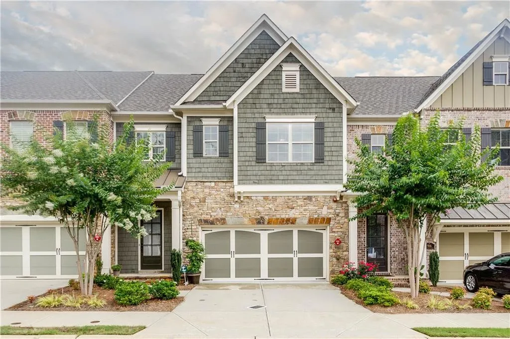 914 Acadiana Drive, Sandy Springs, Georgia 30328, 3 Bedrooms Bedrooms, ,2 BathroomsBathrooms,Residential,Sold,914 Acadiana Drive,5869616