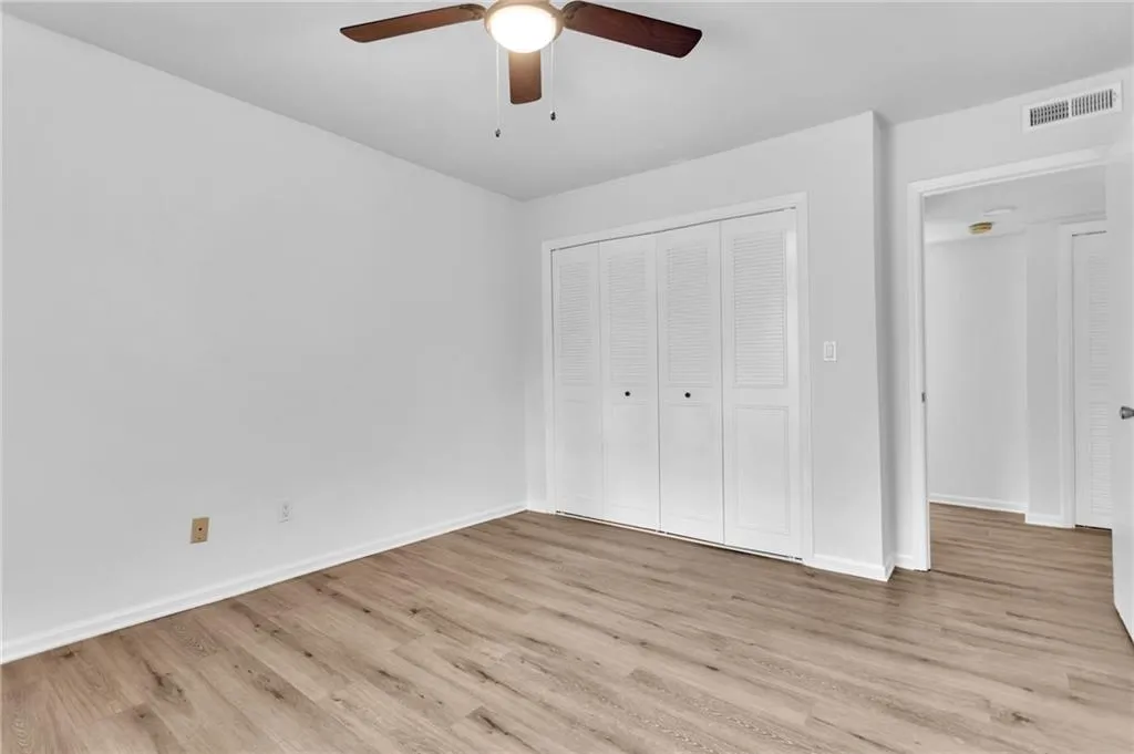 6851 Roswell Road Ne Unit Q17, Sandy Springs, Georgia 30328, 3 Bedrooms Bedrooms, ,2 BathroomsBathrooms,Residential,Sold,6851 Roswell Road Ne Unit Q17,7104980