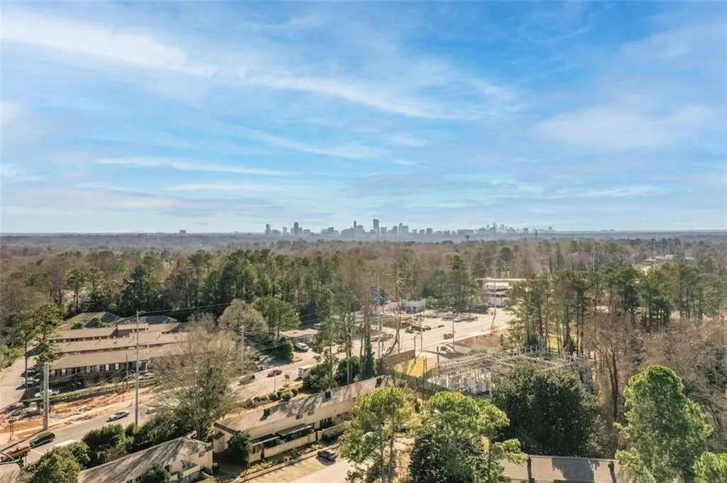 5400 Roswell Road Unit N11, Atlanta, Georgia 30342, 2 Bedrooms Bedrooms, ,2 BathroomsBathrooms,Residential,Sold,5400 Roswell Road Unit N11,6993515