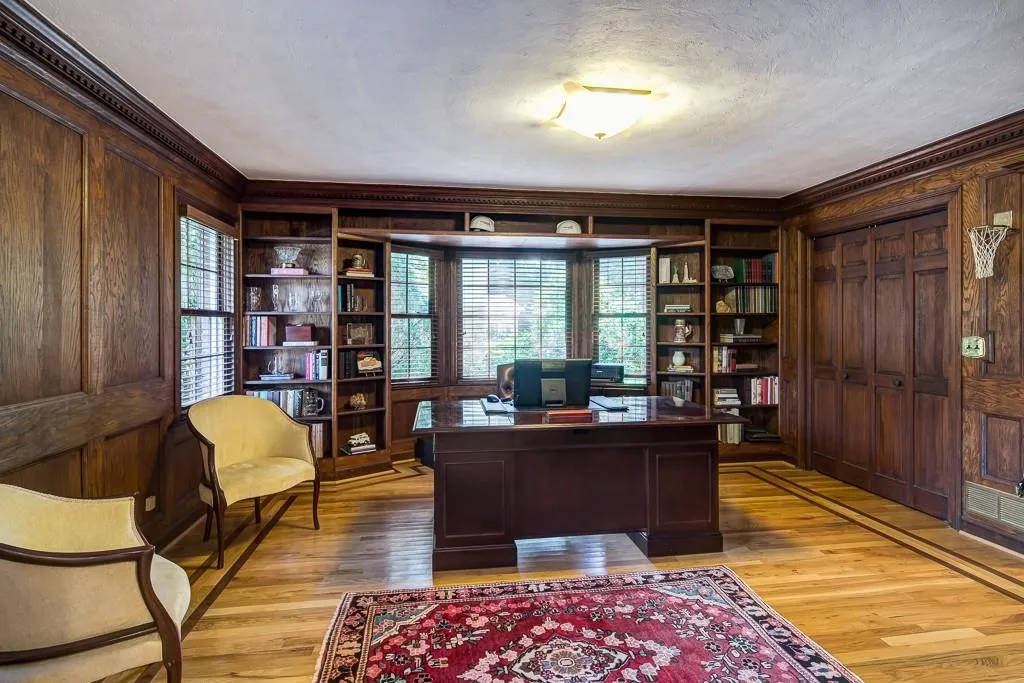 260 Skyridge Drive, Sandy Springs, Georgia 30350, 5 Bedrooms Bedrooms, ,3 BathroomsBathrooms,Residential,Sold,260 Skyridge Drive,5911864