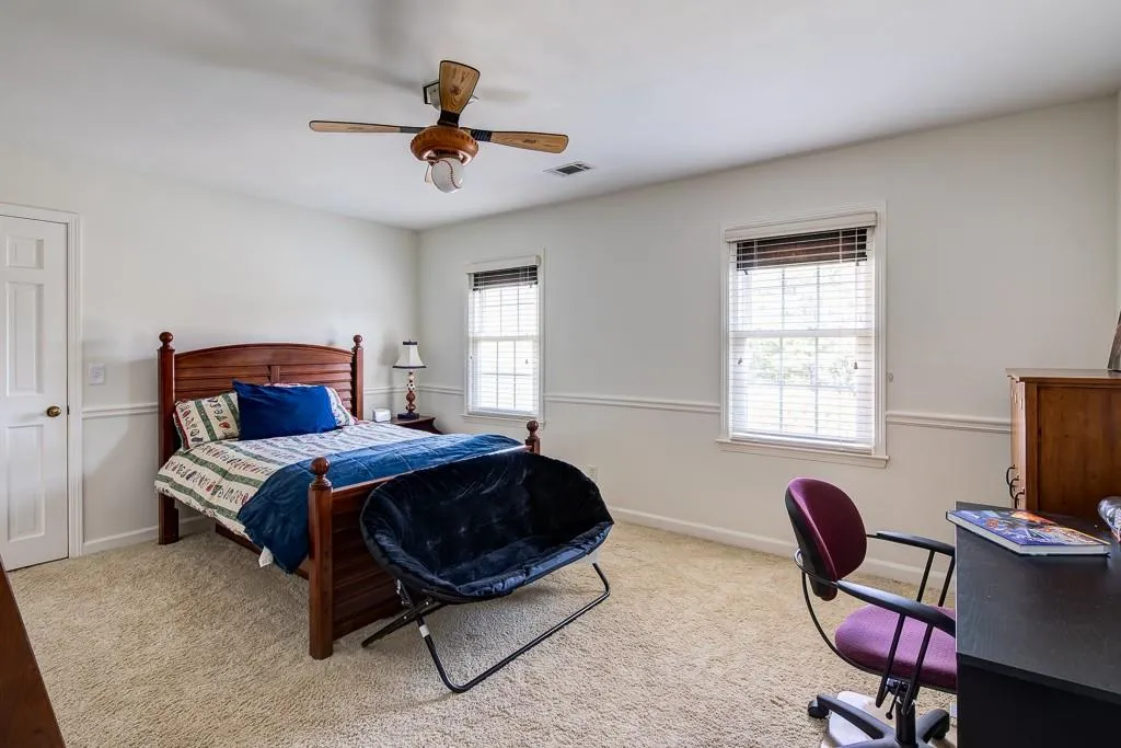 260 Skyridge Drive, Sandy Springs, Georgia 30350, 5 Bedrooms Bedrooms, ,3 BathroomsBathrooms,Residential,Sold,260 Skyridge Drive,5911864