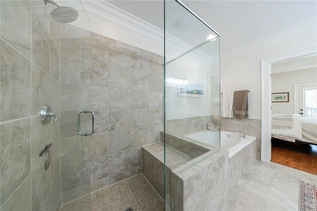 811 Creekgarden Court, Atlanta, Georgia 30339, 4 Bedrooms Bedrooms, ,4 BathroomsBathrooms,Residential,Sold,811 Creekgarden Court,7473553