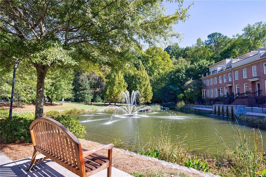 811 Creekgarden Court, Atlanta, Georgia 30339, 4 Bedrooms Bedrooms, ,4 BathroomsBathrooms,Residential,Sold,811 Creekgarden Court,7473553