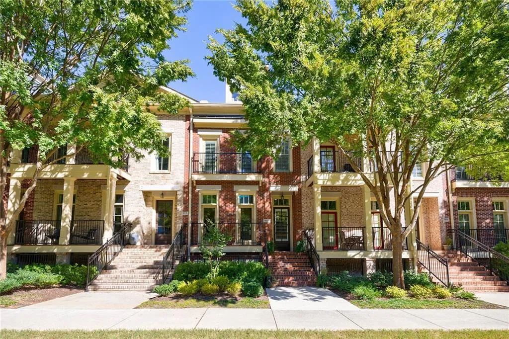 811 Creekgarden Court, Atlanta, Georgia 30339, 4 Bedrooms Bedrooms, ,4 BathroomsBathrooms,Residential,Sold,811 Creekgarden Court,7473553