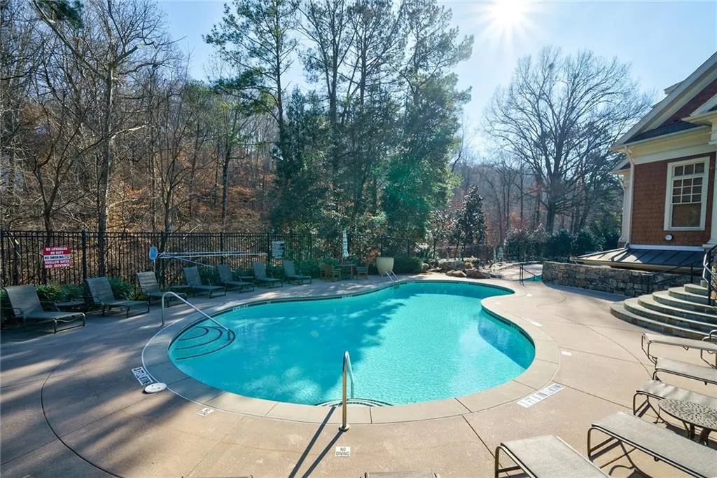 811 Creekgarden Court, Atlanta, Georgia 30339, 4 Bedrooms Bedrooms, ,4 BathroomsBathrooms,Residential,Sold,811 Creekgarden Court,7473553