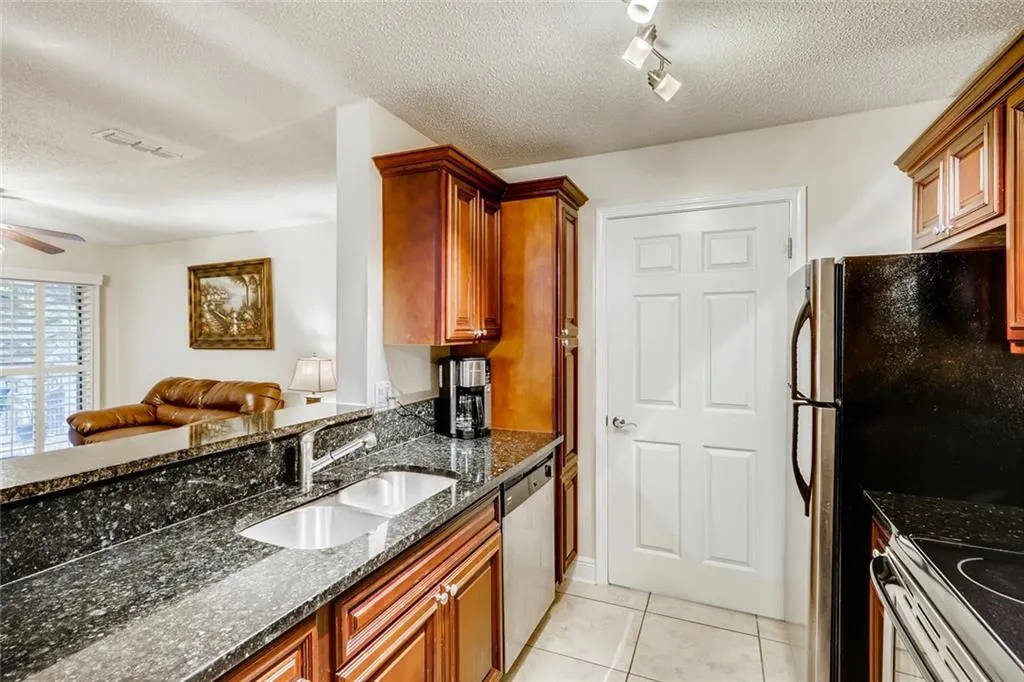 6204 Santa Fe Parkway Unit 6204, Sandy Springs, Georgia 30350, 2 Bedrooms Bedrooms, ,2 BathroomsBathrooms,Residential,Sold,6204 Santa Fe Parkway Unit 6204,6781898