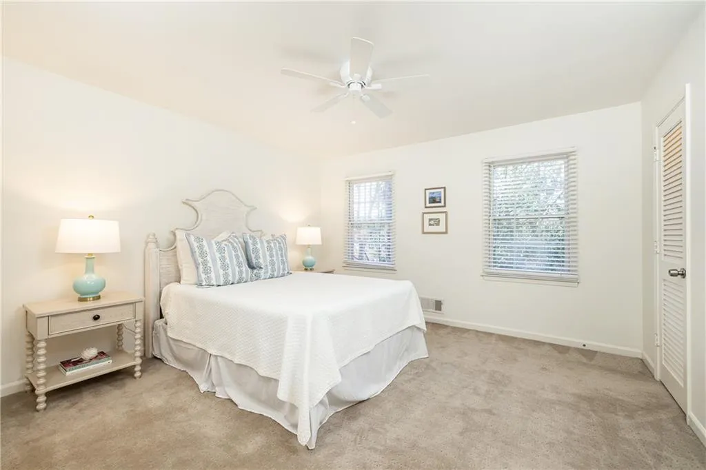 1101 Collier Road Nw Unit I3, Atlanta, Georgia 30318, 2 Bedrooms Bedrooms, 0 ,1 BathroomBathrooms,Residential,For Sale,1101 Collier Road Nw Unit I3,7690678