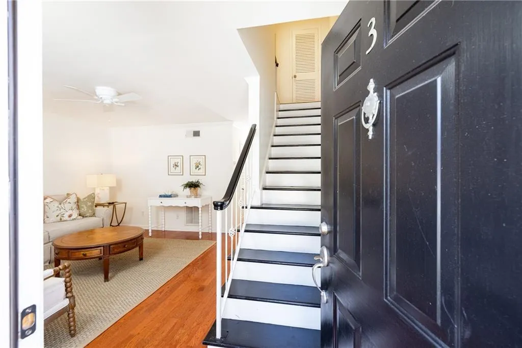 1101 Collier Road Nw Unit I3, Atlanta, Georgia 30318, 2 Bedrooms Bedrooms, 0 ,1 BathroomBathrooms,Residential,Sold,1101 Collier Road Nw Unit I3,7690678