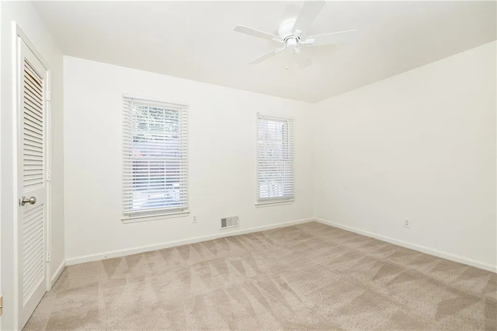 1101 Collier Road Nw Unit I3, Atlanta, Georgia 30318, 2 Bedrooms Bedrooms, 0 ,1 BathroomBathrooms,Residential,For Sale,1101 Collier Road Nw Unit I3,7690678