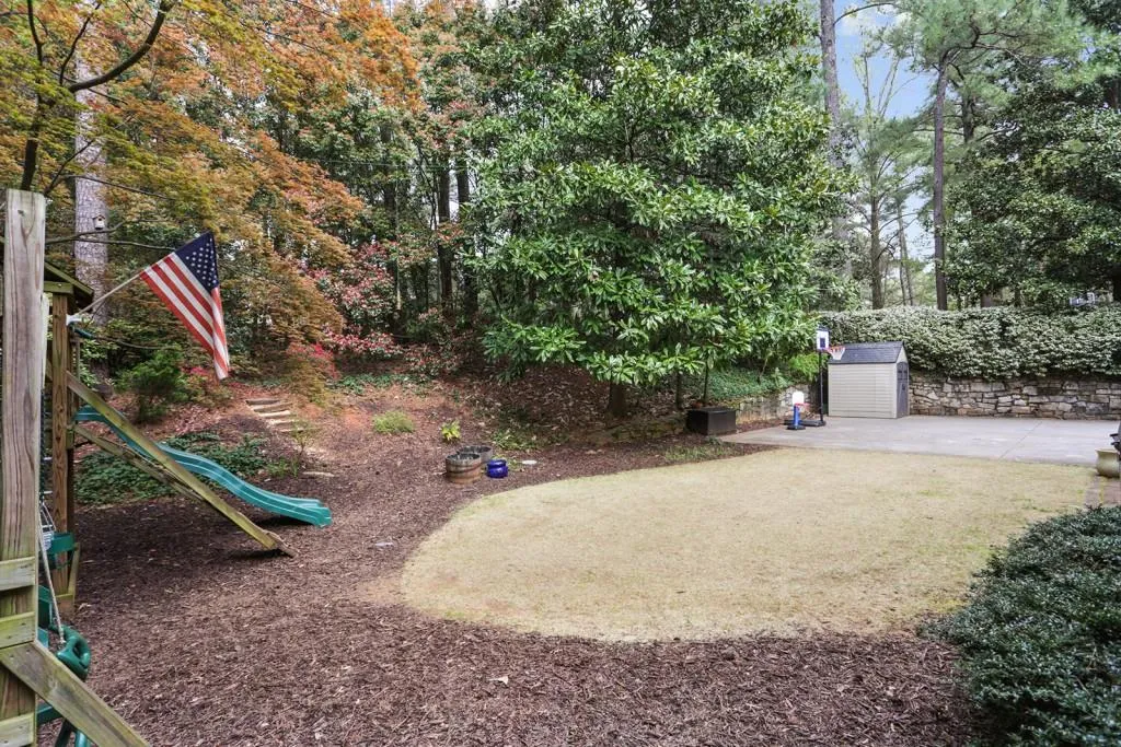 6320 Blackwater Trail, Atlanta, Georgia 30328, 5 Bedrooms Bedrooms, ,2 BathroomsBathrooms,Residential,Sold,6320 Blackwater Trail,6525179